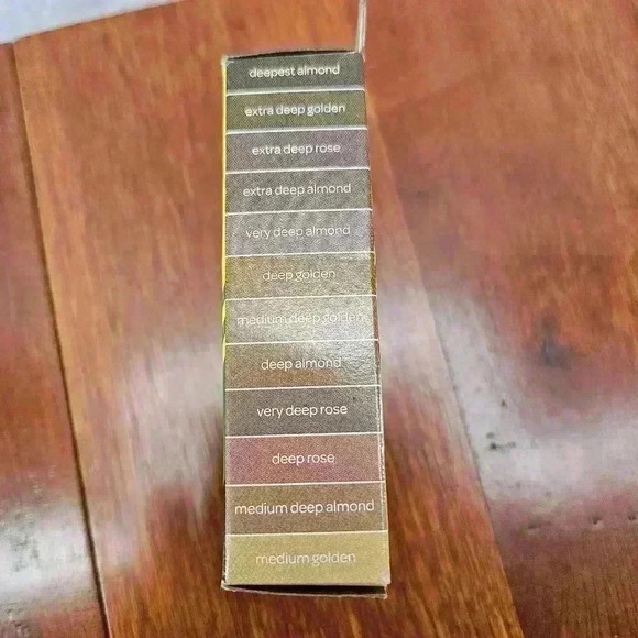 Crayola Colors of the World Multicultural Crayons - 24 Count NIB - Picture 3 of 7